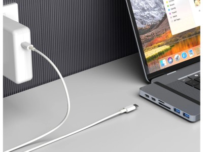 HYPER HD28C DUO 7-in-2 USB-C Hub for USB-C MacBook Pro & MacBook Air - Silver